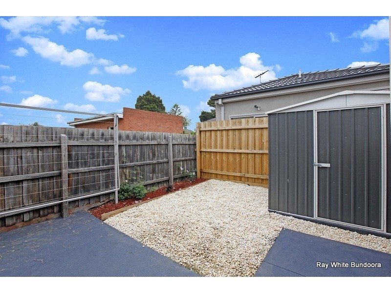 2/4 Newton Street, Thomastown VIC 3074