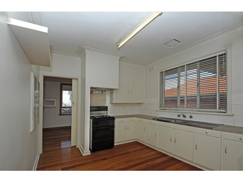 32 Elder Street, Watsonia VIC 3087