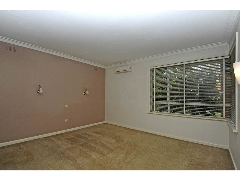 32 Elder Street, Watsonia VIC 3087