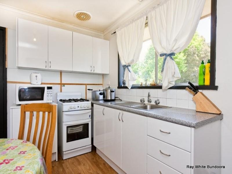 9 Julie Street, Bundoora VIC 3083