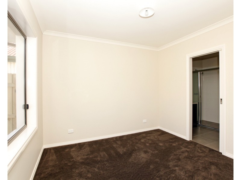 2/68 French Street, Lalor VIC 3075