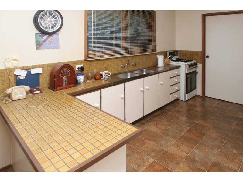 39 Carbeen Drive, Bundoora VIC 3083