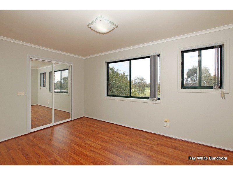 69 Hawkes Drive, Mill Park VIC 3082