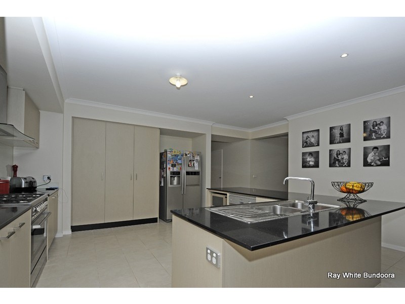 81 Linacre Drive, Bundoora VIC 3083