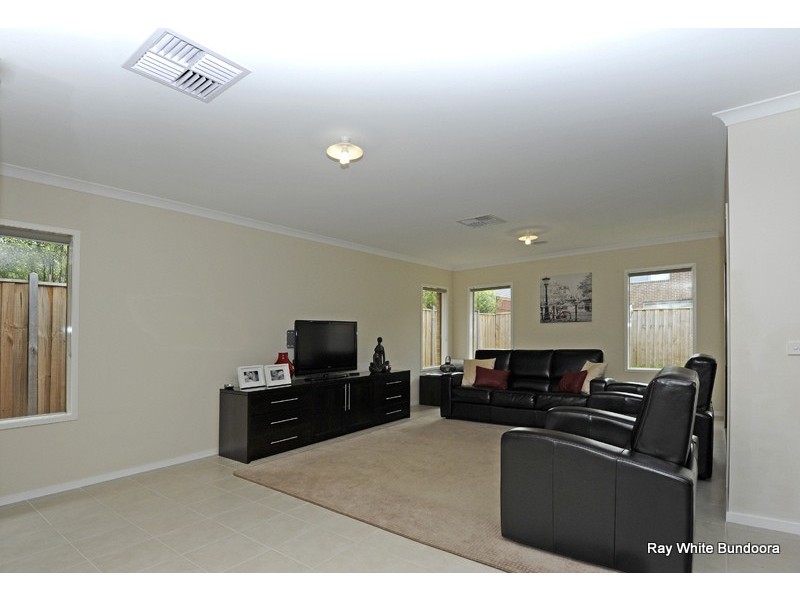 81 Linacre Drive, Bundoora VIC 3083