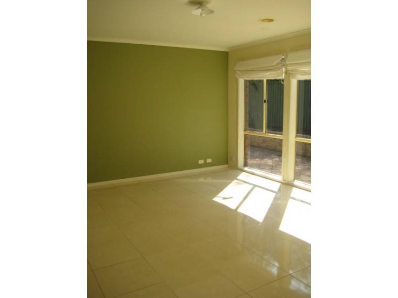 4 Wallaby Walk, Bundoora VIC 3083