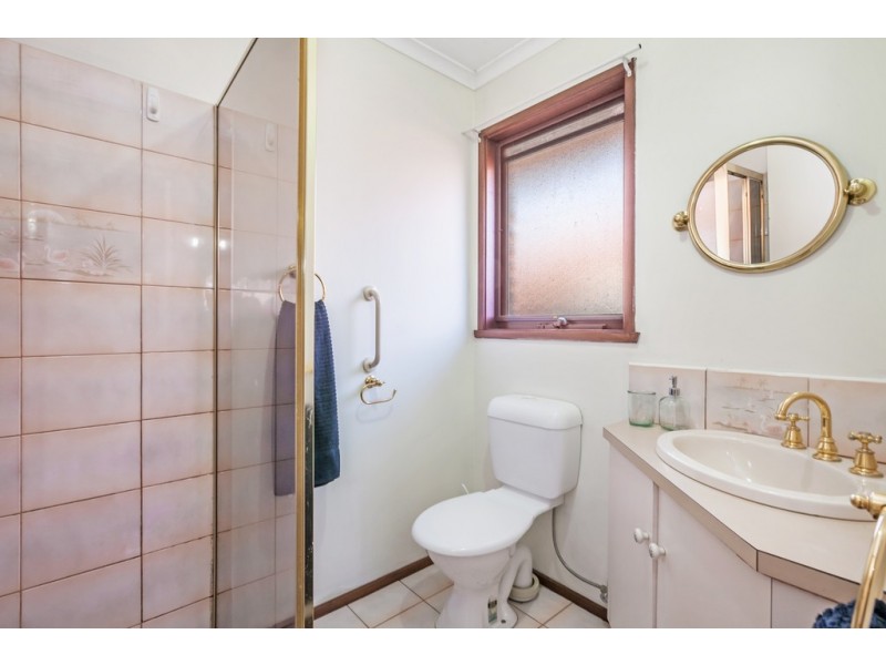 41 Veronica Crescent, Mill Park VIC 3082