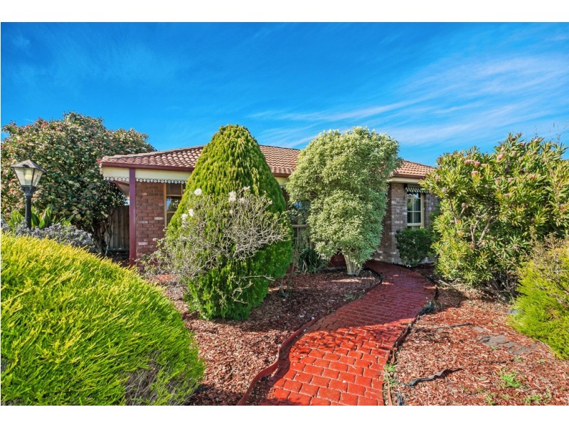 41 Veronica Crescent, Mill Park VIC 3082