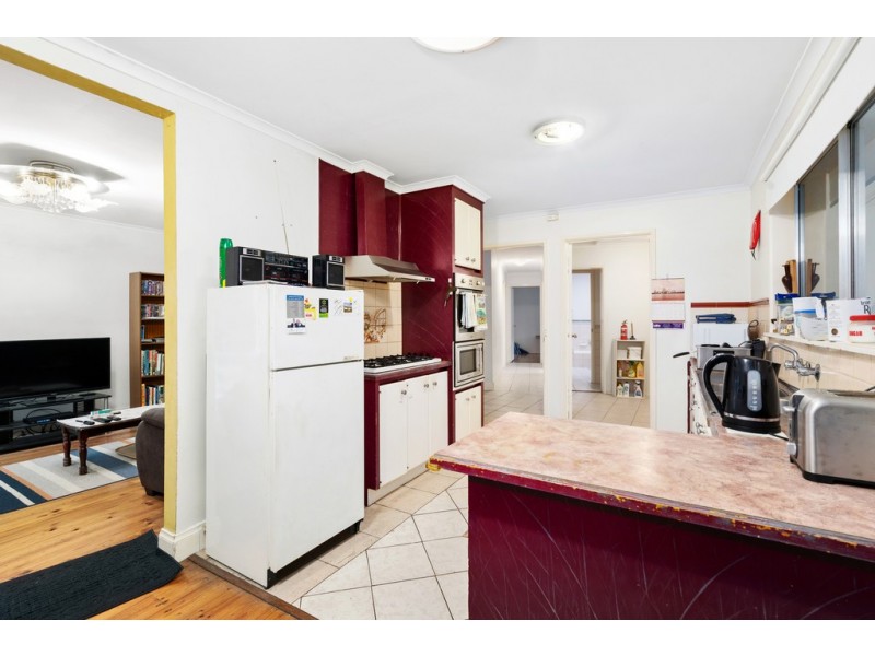 31 Buckmaster Drive, Mill Park VIC 3082