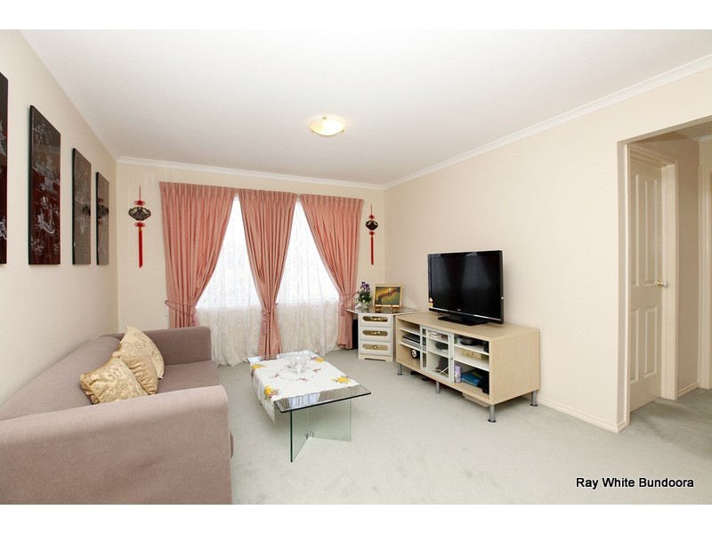 63 Jasmine Drive, Mill Park VIC 3082