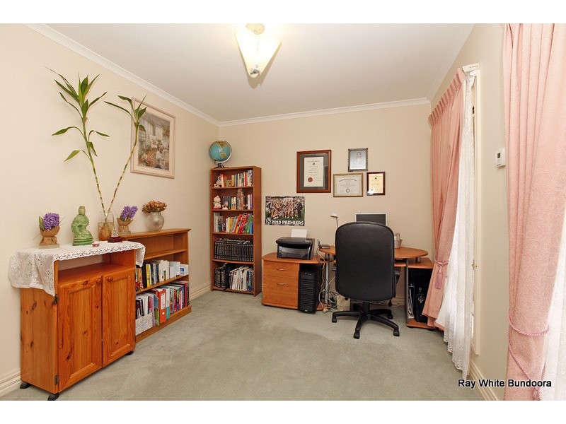 63 Jasmine Drive, Mill Park VIC 3082