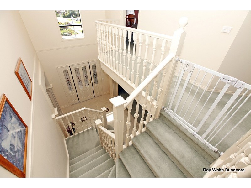 63 Jasmine Drive, Mill Park VIC 3082