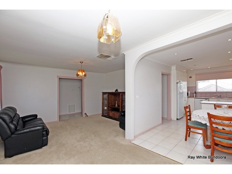 10 Mersey Street, Bundoora VIC 3083