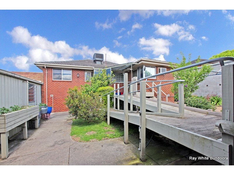 10 Mersey Street, Bundoora VIC 3083