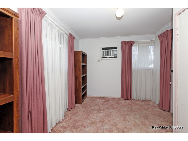 10 Mersey Street, Bundoora VIC 3083