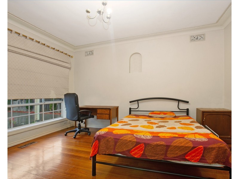 1/5 Highland Street, Kingsbury VIC 3083