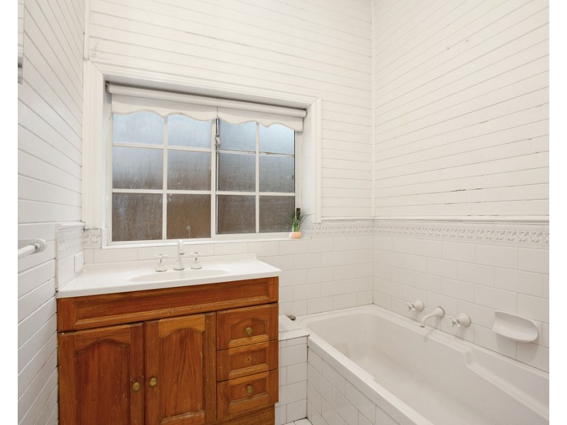 1/5 Highland Street, Kingsbury VIC 3083