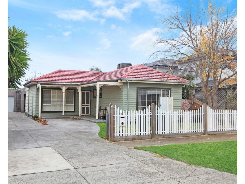 1/5 Highland Street, Kingsbury VIC 3083