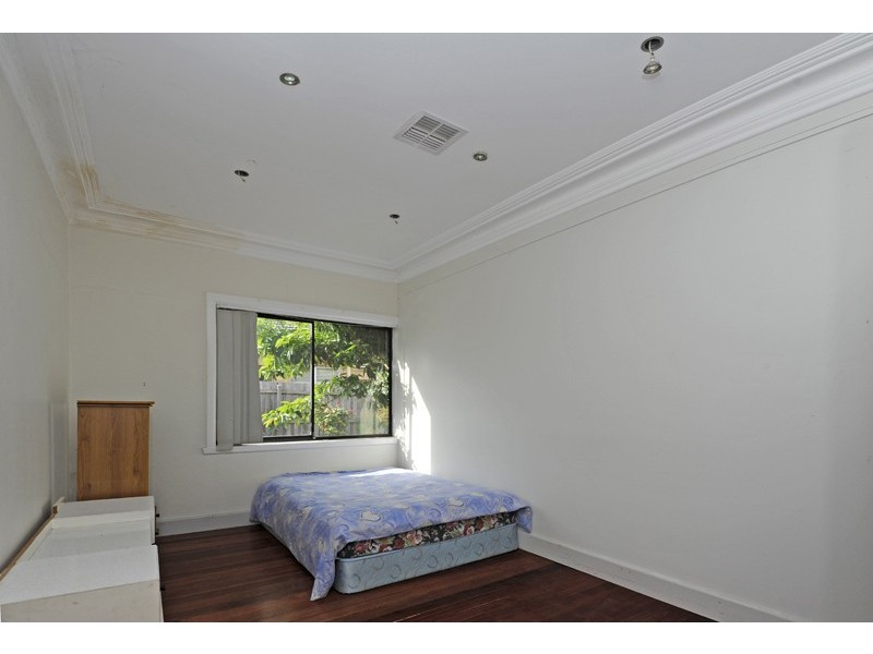 16 Grimwade Street, Reservoir VIC 3073