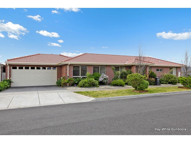 9 Hanmer Drive, South Morang VIC 3752