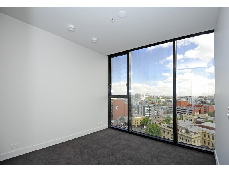 1304/33 Mackenzie St, Melbourne VIC 3000