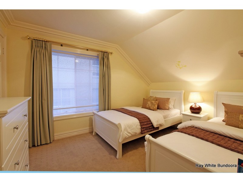 190 Blossom Park Drive, Mill Park VIC 3082