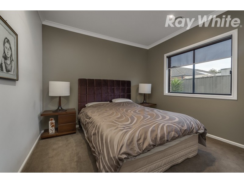 13 Greig Drive, Mernda VIC 3754