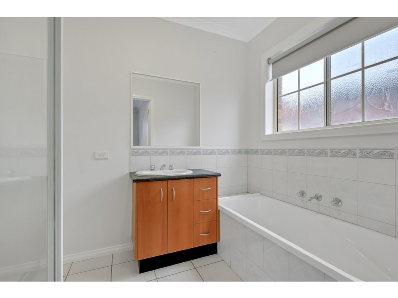 8/885 Plenty Road, South Morang VIC 3752