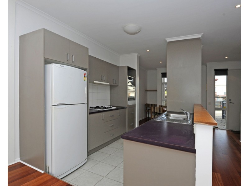 7/121 Grange Boulevard, Bundoora VIC 3083