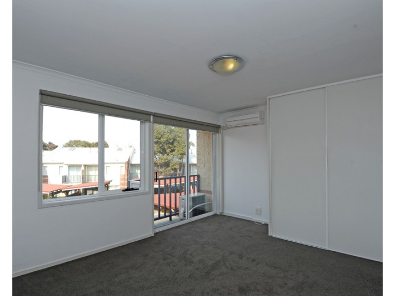 7/121 Grange Boulevard, Bundoora VIC 3083