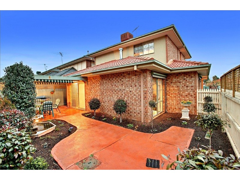 10 Wisteria Drive, Bundoora VIC 3083