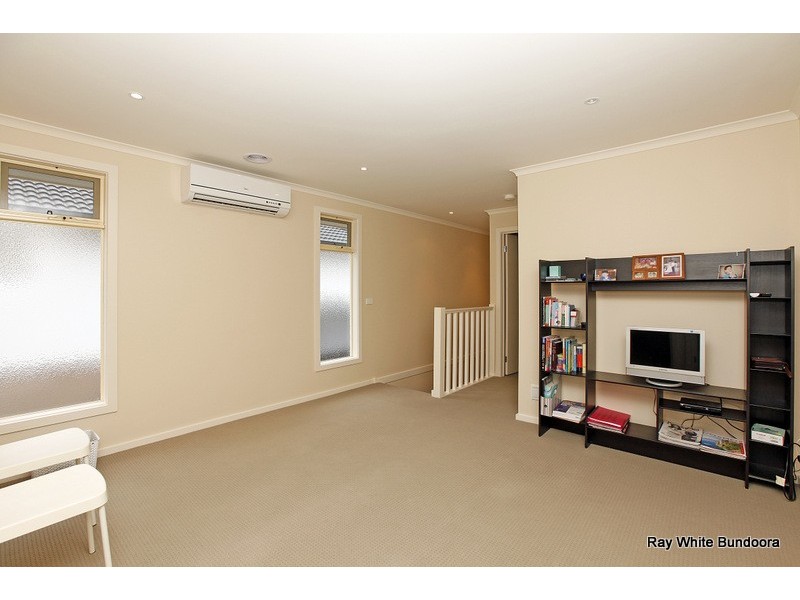 44 Highbury Circuit, Craigieburn VIC 3064