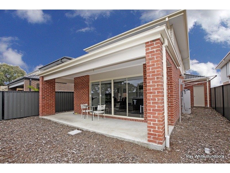 44 Highbury Circuit, Craigieburn VIC 3064