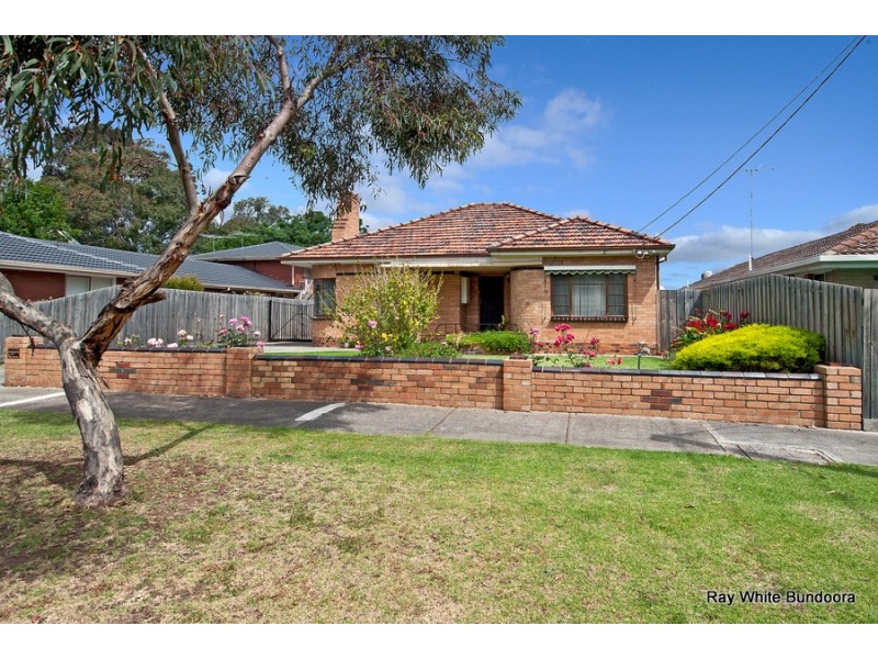 33 Waxman Parade, Brunswick VIC 3056