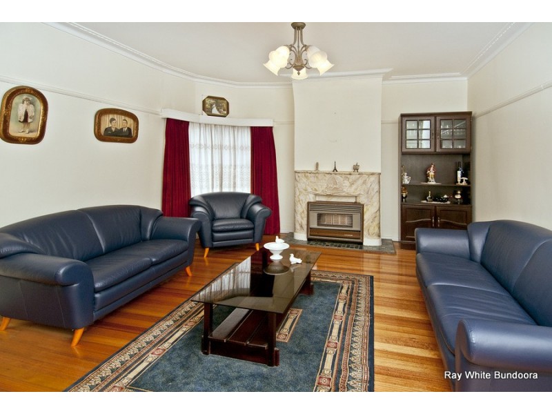 33 Waxman Parade, Brunswick VIC 3056