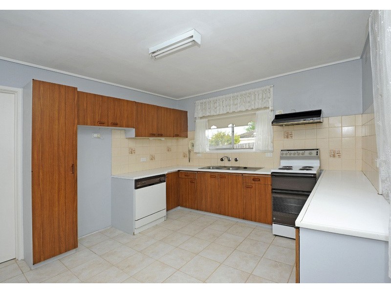 22 Leeanne Crescent, Bundoora VIC 3083