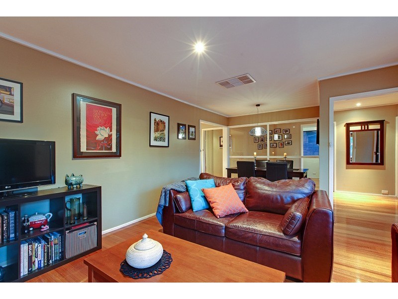 48 Noorong Avenue, Bundoora VIC 3083