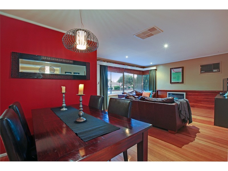 48 Noorong Avenue, Bundoora VIC 3083