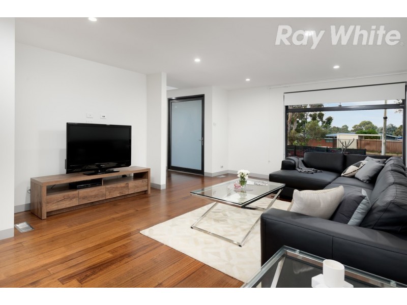 6 Cameron Parade, Bundoora VIC 3083