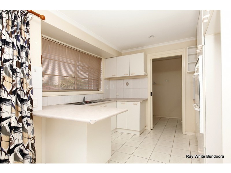 63 Bowman Drive, Mill Park VIC 3082