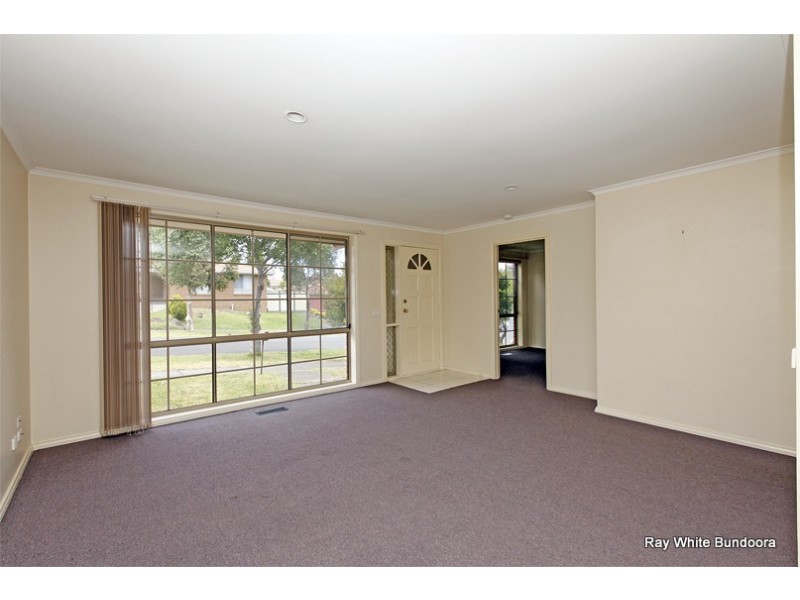63 Bowman Drive, Mill Park VIC 3082