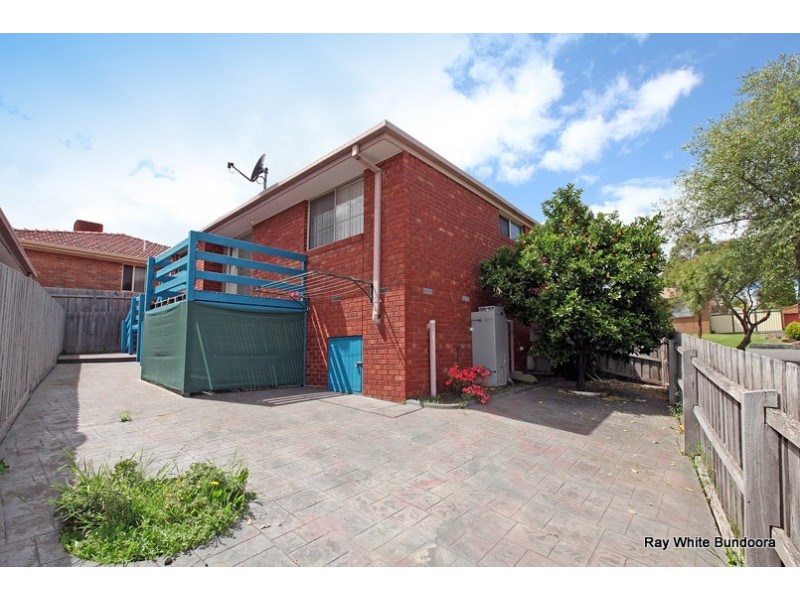 63 Bowman Drive, Mill Park VIC 3082
