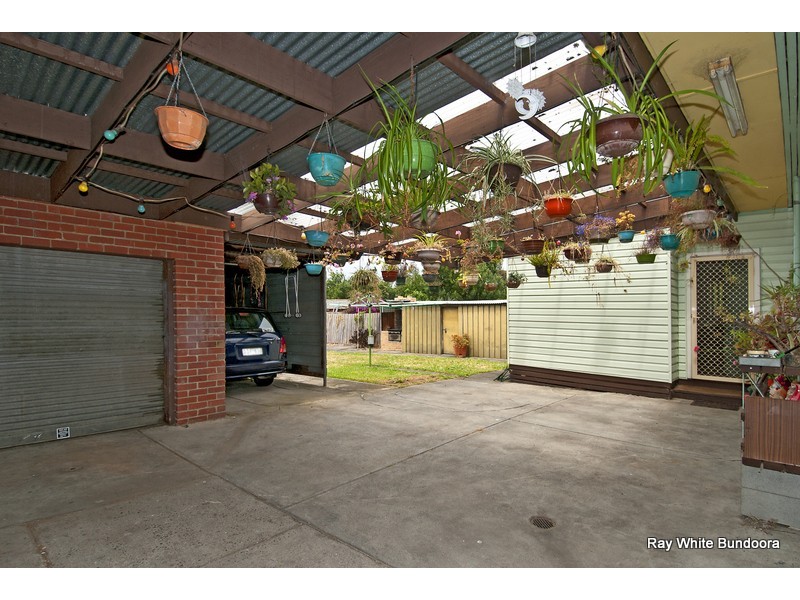 38 Lane Crescent, Reservoir VIC 3073