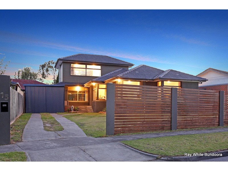 15 Cambridge Way, Bundoora VIC 3083