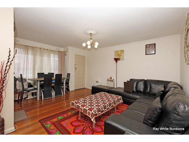 4/6 Bradshaw Street, Kingsbury VIC 3083