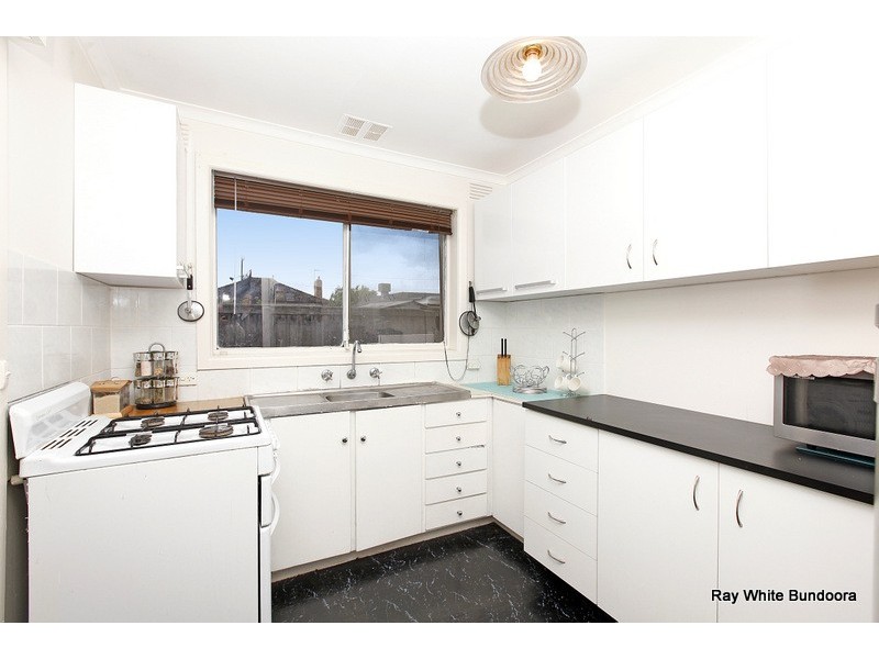 4/6 Bradshaw Street, Kingsbury VIC 3083