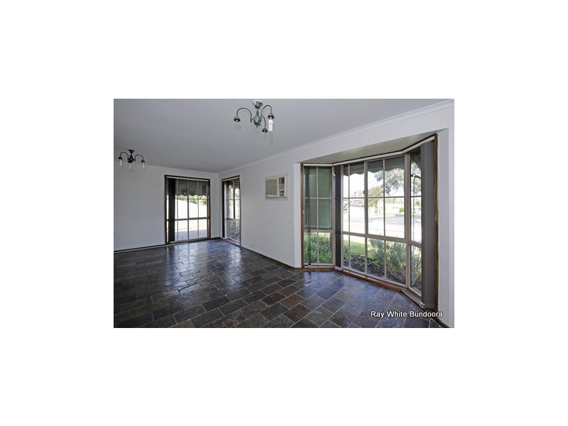 14 Meadow Glen Drive, Epping VIC 3076