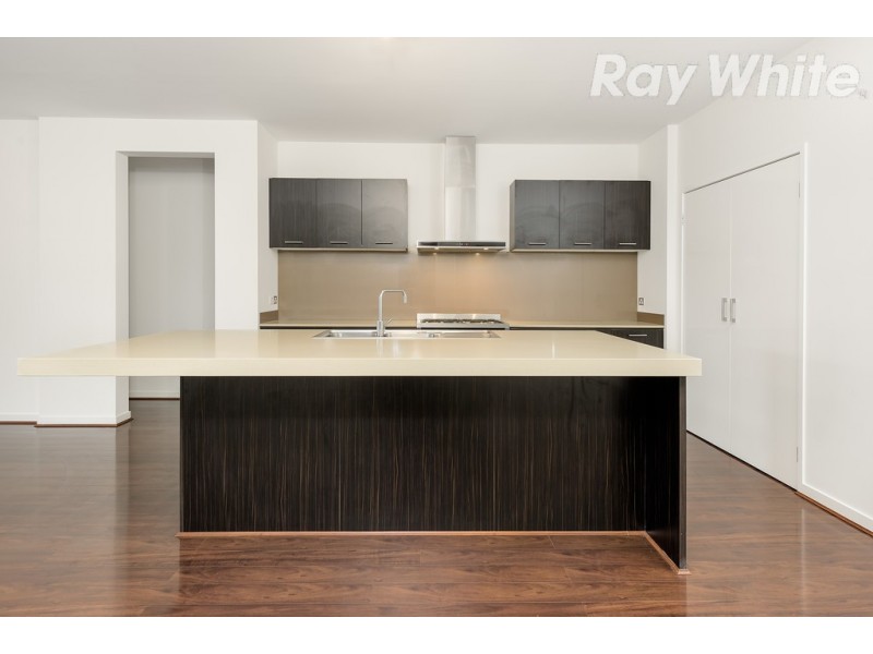 2 Saintly Drive, South Morang VIC 3752