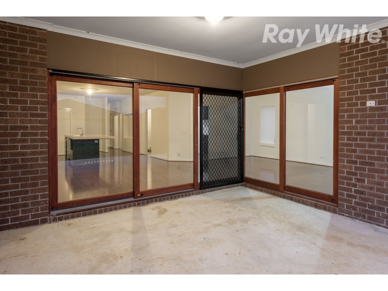 2 Saintly Drive, South Morang VIC 3752