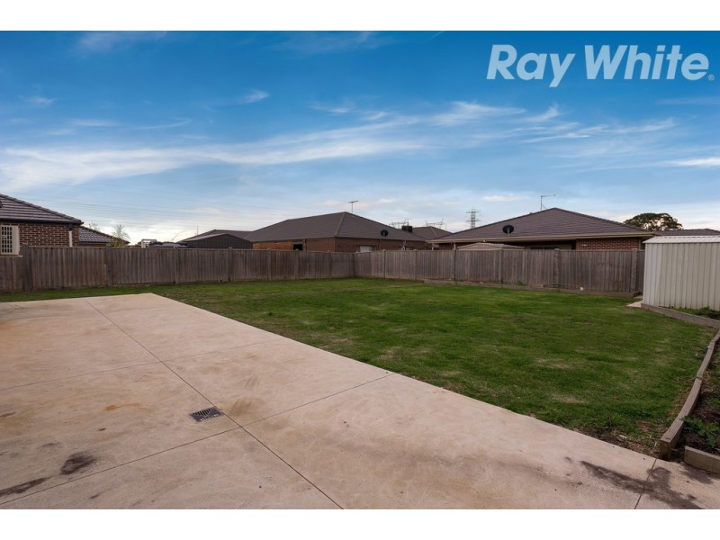 2 Saintly Drive, South Morang VIC 3752